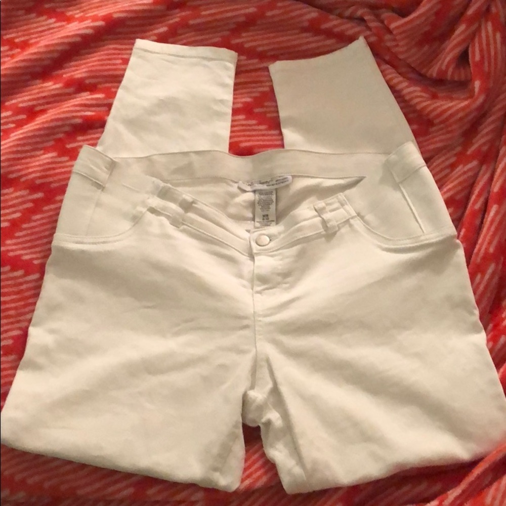 Liz Lange White Ankle Skinny Maternity Jeans
